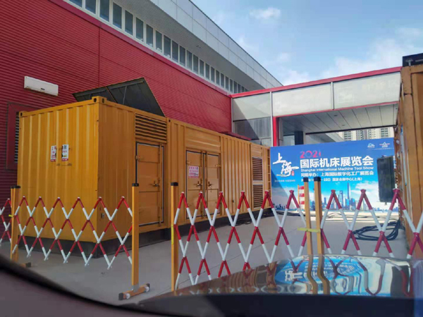 金台发电车出租-发电机无电压或电压太低怎么办？