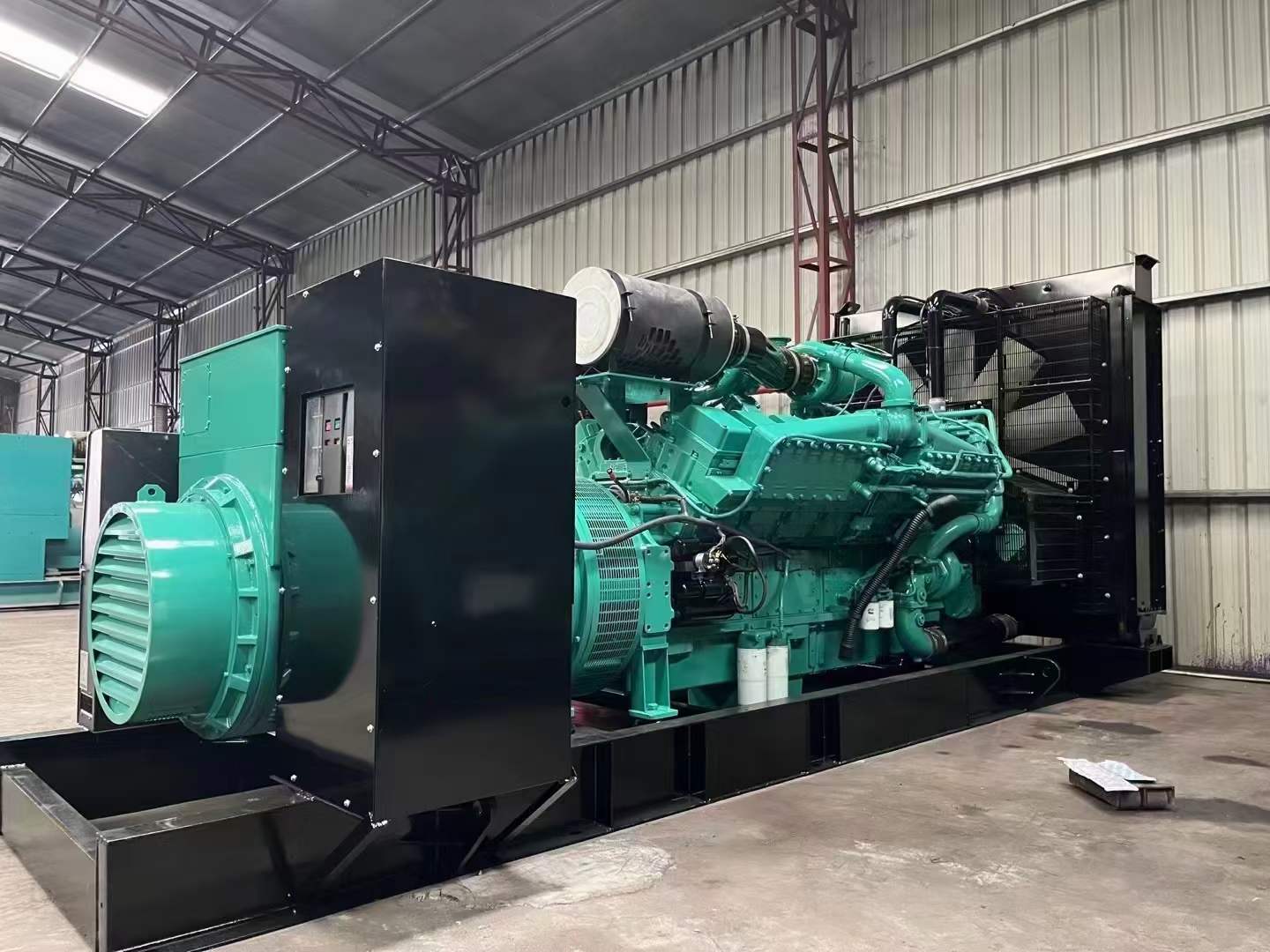 金台如何降低 800kW 柴油发电机输出电流的波动？