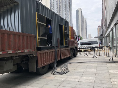 金台柴油发电机空气滤清器在不同季节的更换周期是否有差异？
